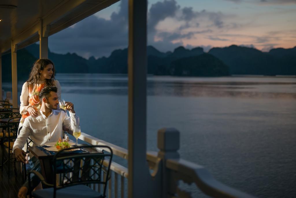 Paradise Sails Cruise Ha Long Eksteriør bilde
